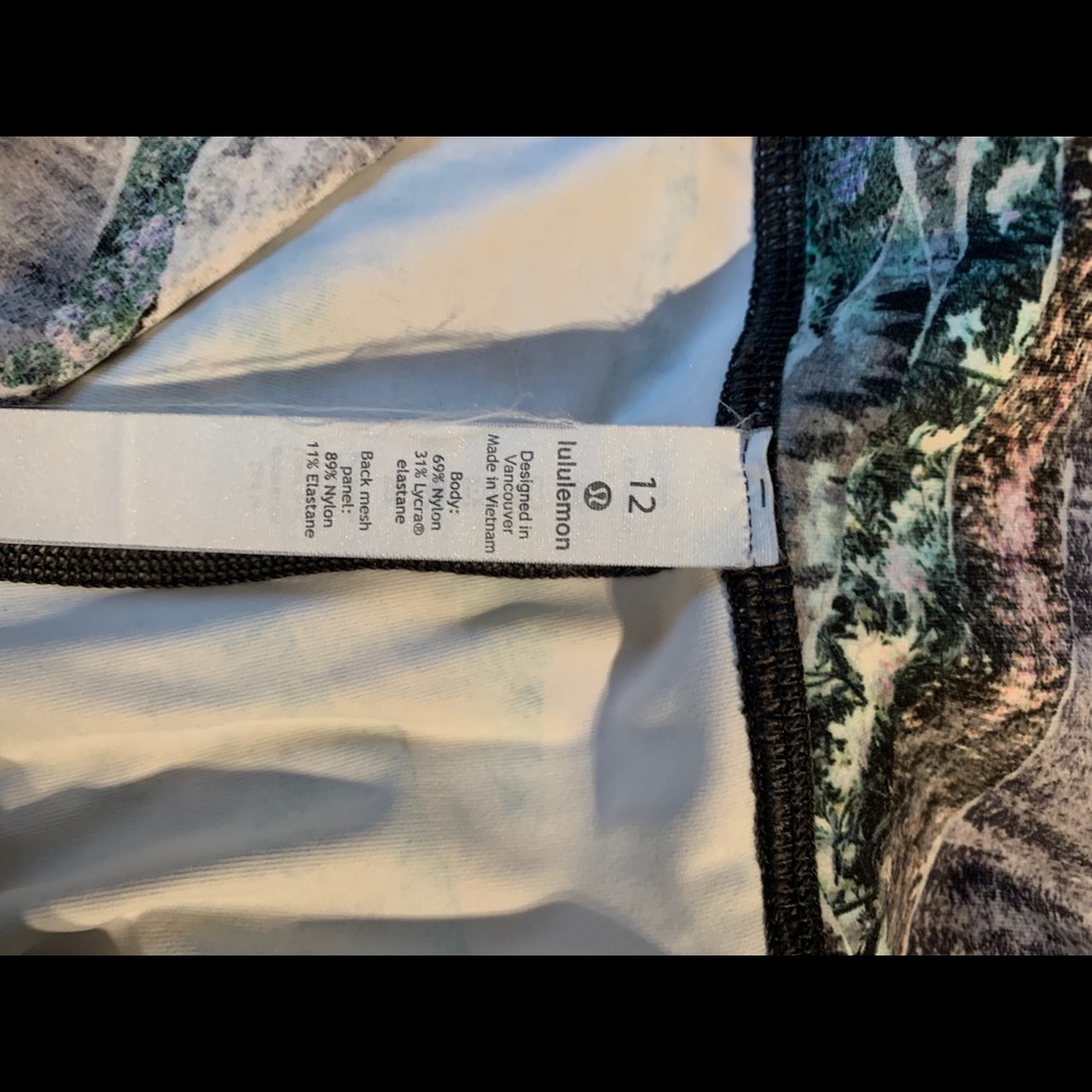 Lululemon Leggings - Picture 4 of 4